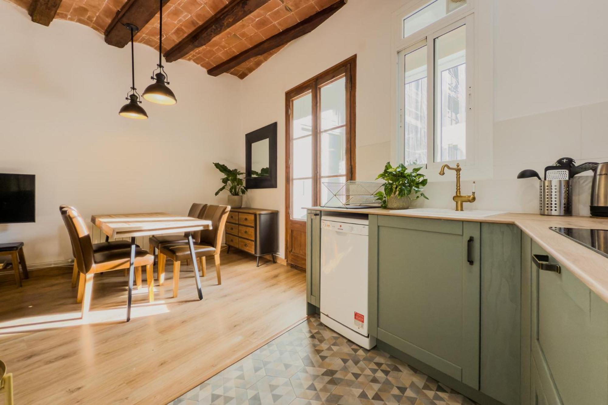 Magalhaes - Trad Flat In Poble Sec, Near Ramblas — Fotos 3